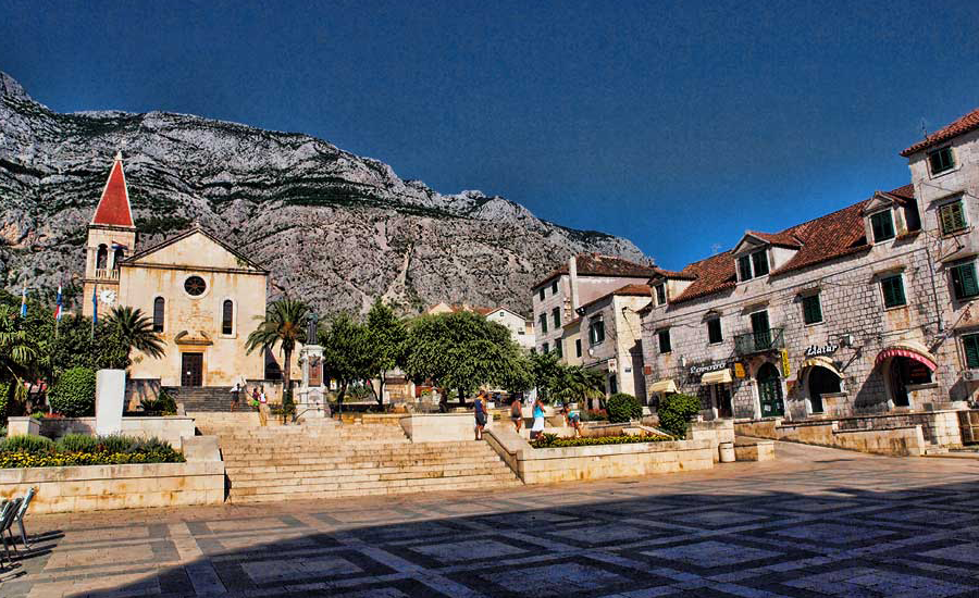 Makarska trg